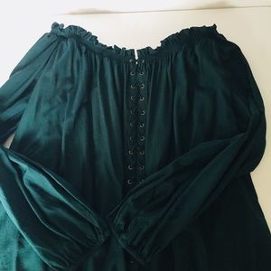 Rock & Republic Off shoulder top